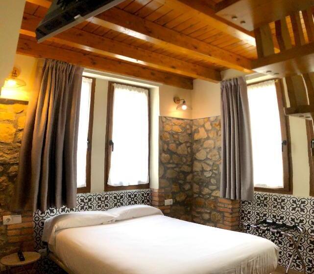 자쿠지 스위트, Gastronómico Torre De Galizano