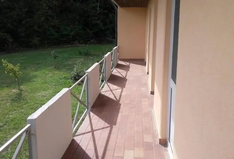 スタンダードトリプルルーム, Pension Freizeitzentrum Sambachshof