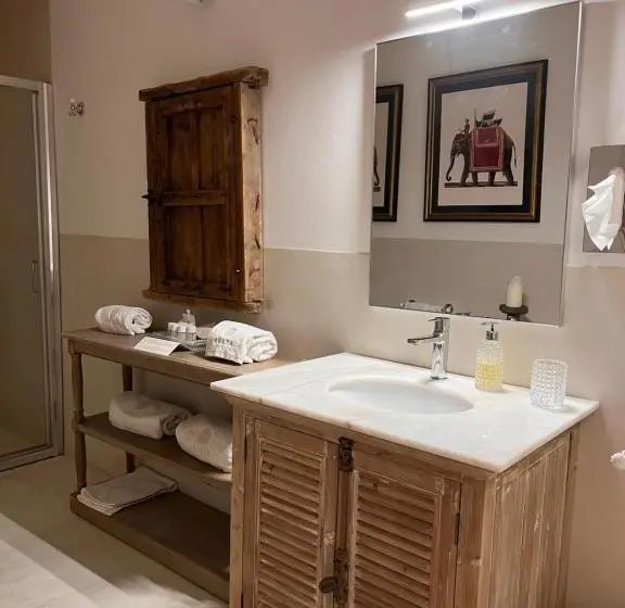 キングサイズベッドのスタンダードルーム, Agata Salento Luxury Home