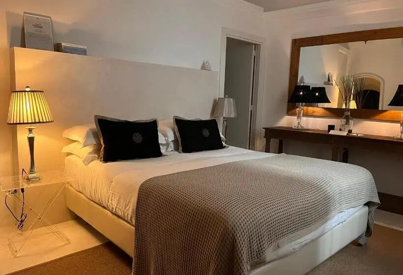 キングサイズベッドのスタンダードルーム, Agata Salento Luxury Home
