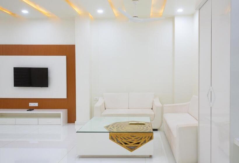 سوییت اجرایی, Pushkar City Inn