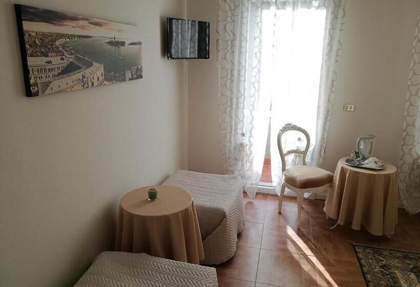 اتاق استاندارد, Ca  Nadia