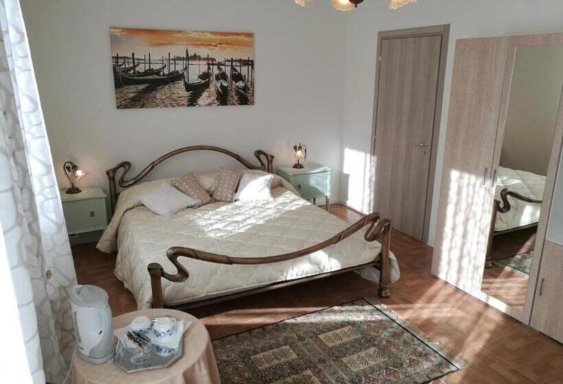 اتاق استاندارد, Ca  Nadia