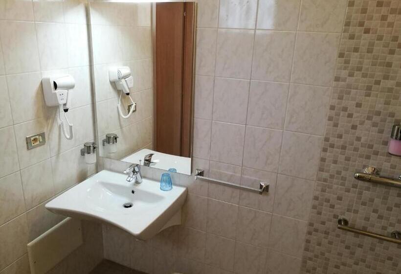 اتاق استاندارد برای معلولان, Ca  Nadia