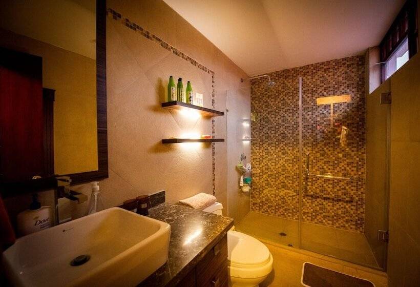 اتاق خانوادگی, Hostal Dulce Hogar