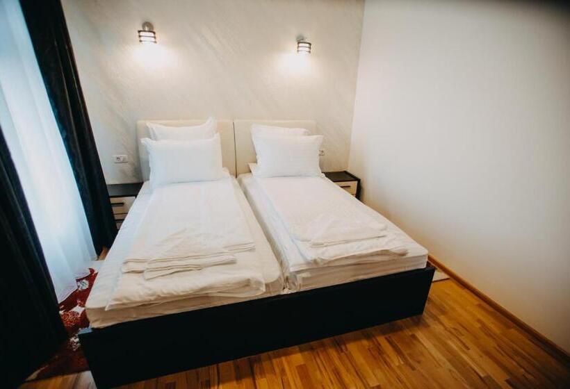 ２ベッドルームアパートメント, Pensiunea Jacqueline