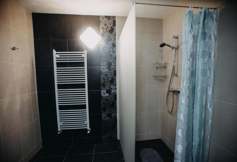 ２ベッドルームアパートメント, Pensiunea Jacqueline