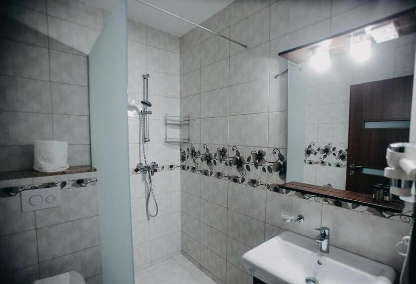 スタンダードルーム, Pensiunea Jacqueline