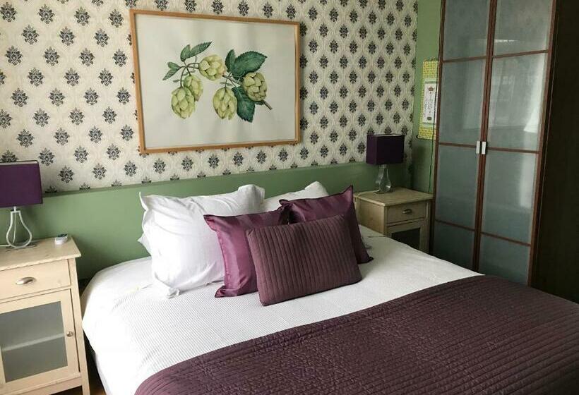 Номер Deluxe с Балконом, Blaine S: A B&b And Private Dining...