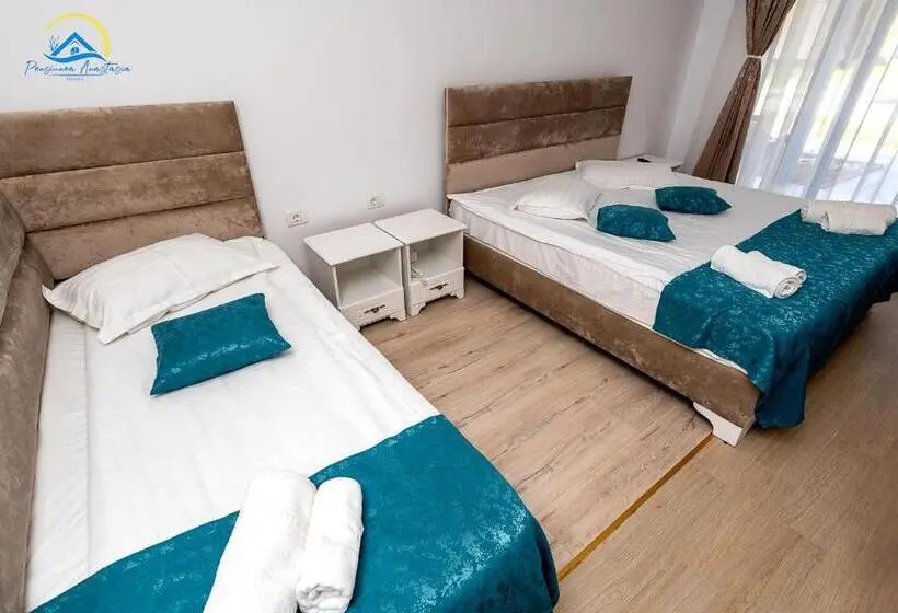 Deluxe Kolmen Hengen Huone, Complex Turistic Casa Anastasia