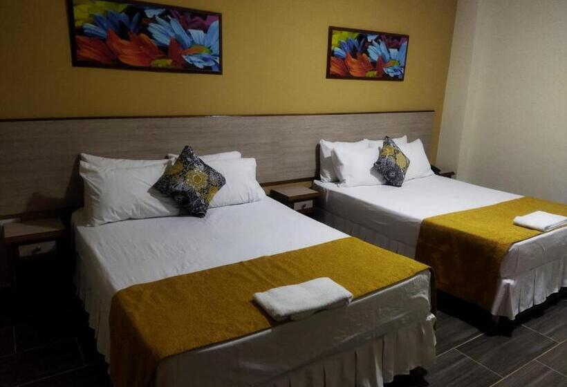 行政三人间, El Andino