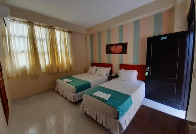 行政三人间, El Andino