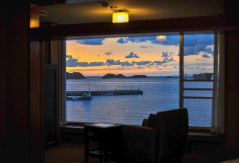 اتاق استاندارد, Iki Retreat By Onko Chishin