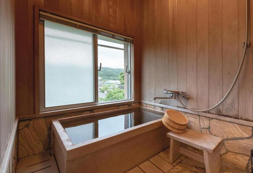 اتاق استاندارد, Iki Retreat By Onko Chishin