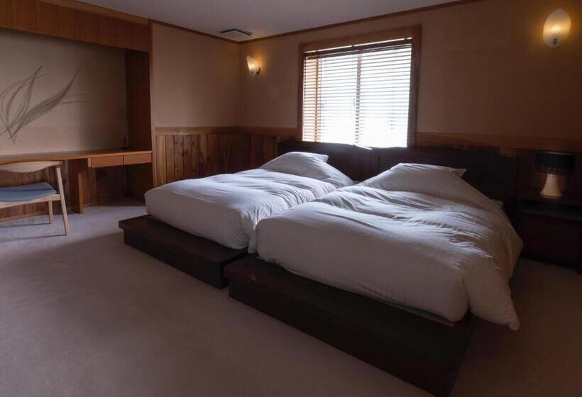 سوییت با چشمانداز دریا, Iki Retreat By Onko Chishin