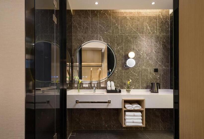 جناح دوبلكس, Buddy Hotel Free Shuttle To Canton Fair Complex During Canton Fair Period