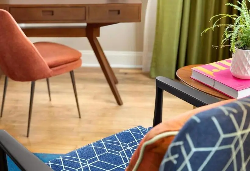 身障者適用スタンダードルーム, Indigo   Winston Salem Downtown, An Ihg