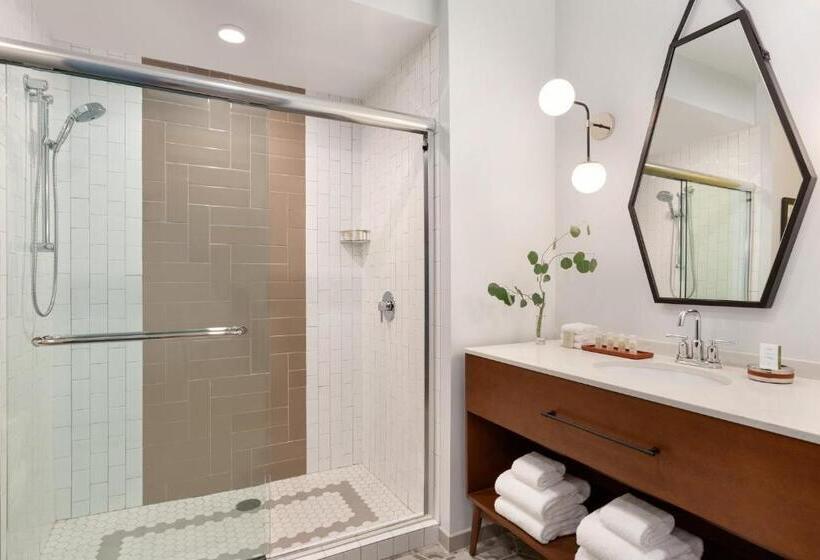 带观景的标准间, Indigo   Winston Salem Downtown, An Ihg