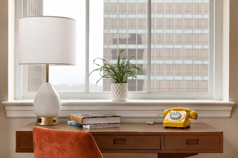 Номер Стандарт Кровать Кинг Адаптированный для Инвалидов, Indigo Winston Salem Downtown, An Ihg