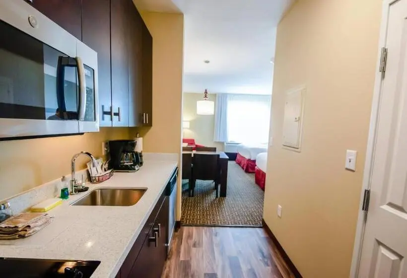 استودیوی استاندارد, Towneplace Suites By Marriott Temple