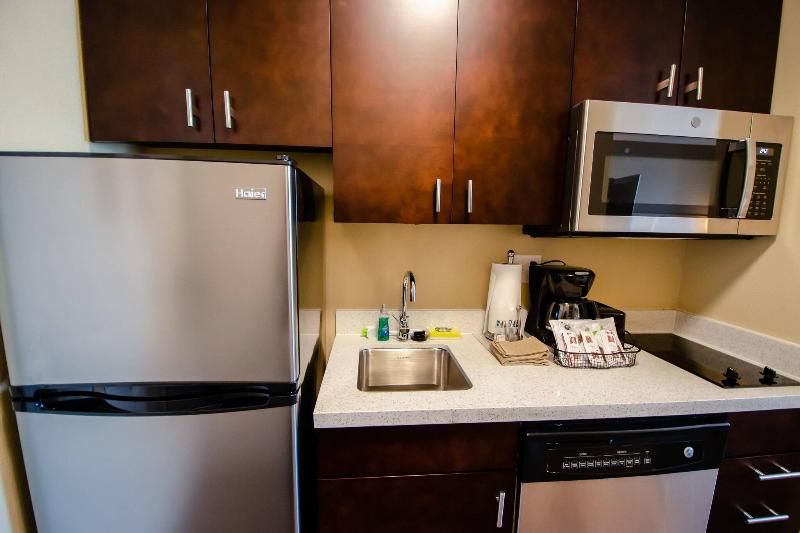 스탠다드 스튜디오 킹침대, Towneplace Suites By Marriott Temple