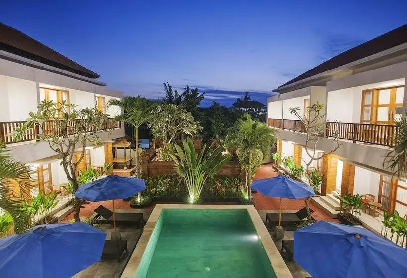 سوییت با چشم‌انداز استخر, Sahadewa Suites Residence