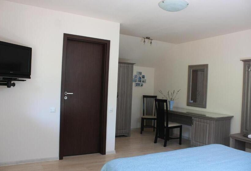 Стандартный Номер Кровать Кинг, Silva House