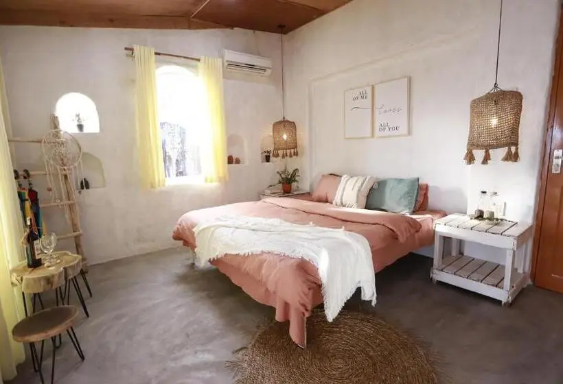 استودیوی استاندارد با چشم‌انداز دریا, Eva Hut Mui Ne Beach Hostel