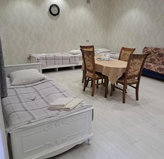 Habitació Triple Estàndard, Giza Grand