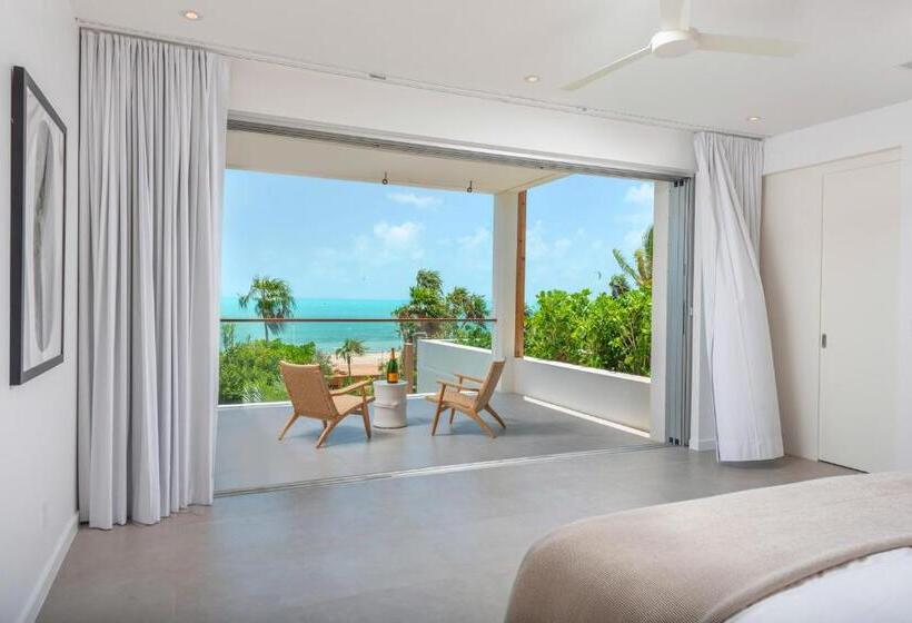 خانه 1 خوابه, Beach Enclave