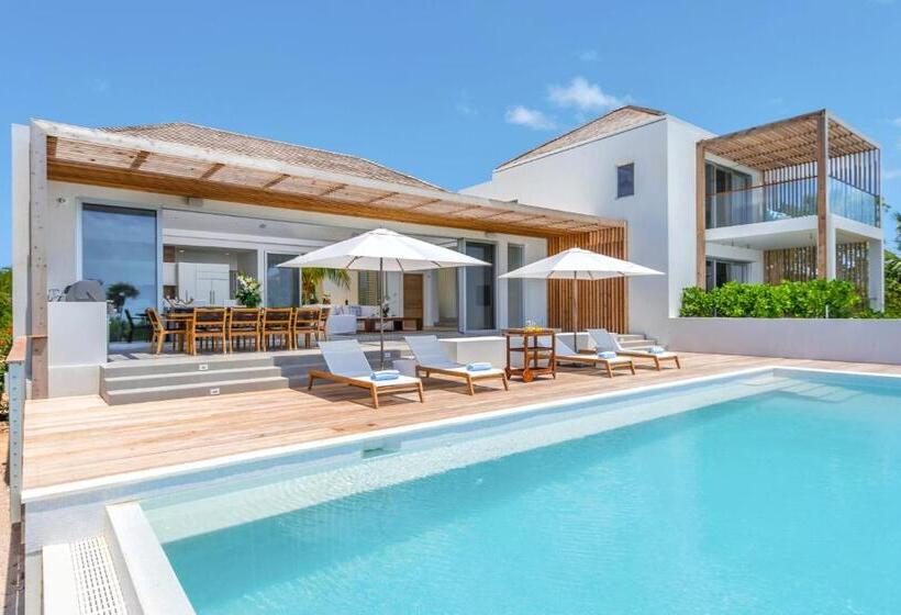 خانه 1 خوابه, Beach Enclave