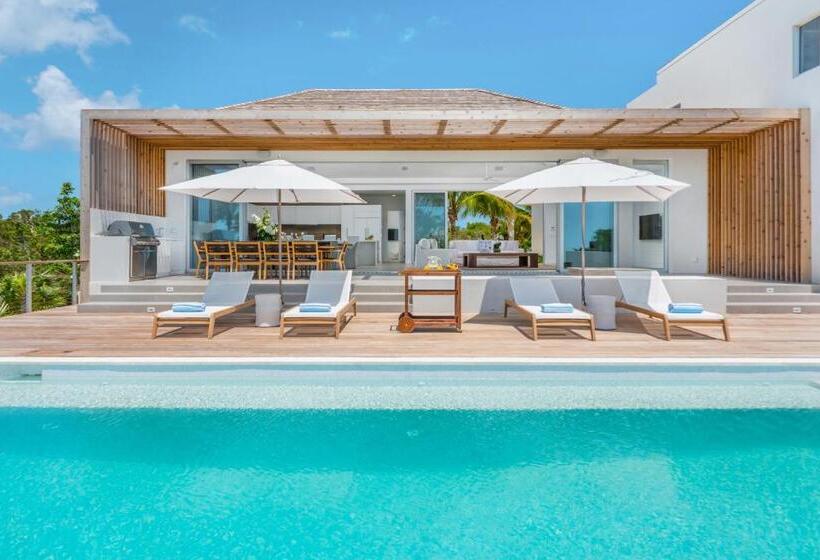 خانه 1 خوابه, Beach Enclave