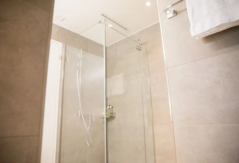 テラス付き１ベッドルームアパートメント, Gubelhof Suites