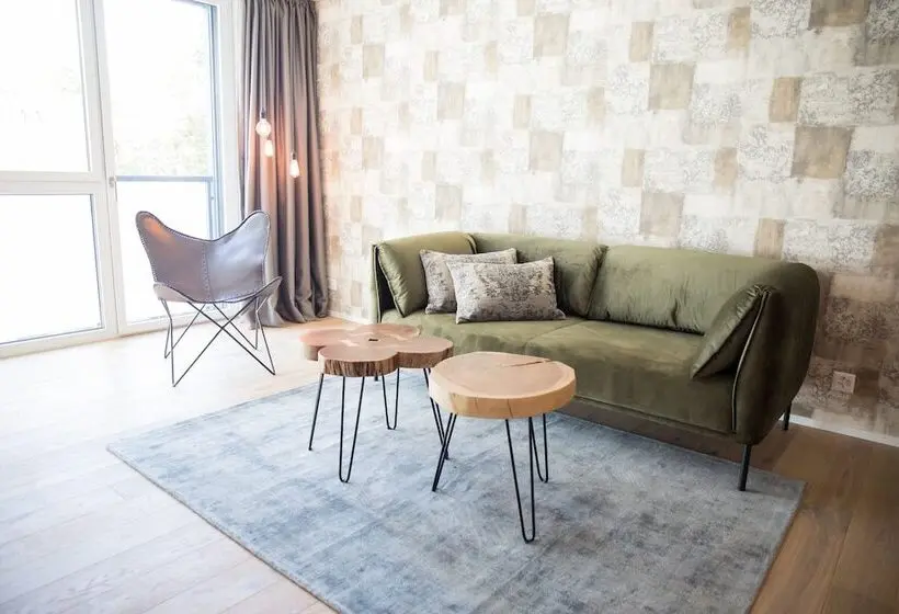 バルコニー付き１ベッドルームアパートメント, Gubelhof Suites