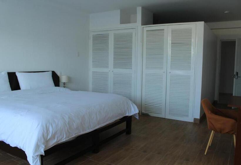 Deluxe Suite King Bed, La Casa De Algodon