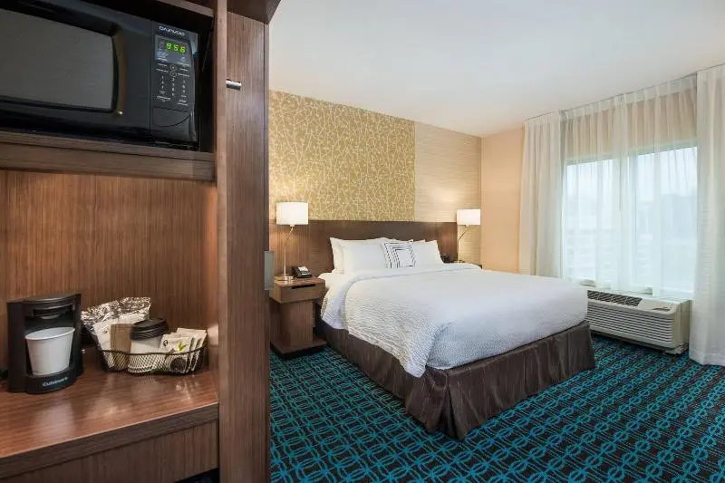 اتاق استاندارد با تخت بزرگ, Fairfield Inn & Suites By Marriott Dayton