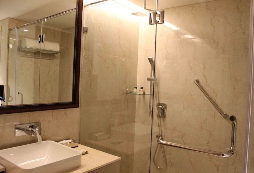 اتاق لوکس, Fortune Park Pushpanjali, Durgapur   Member Itc S Hotel Group