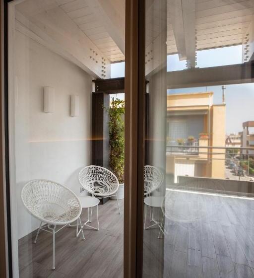 غرفة ديلوكس, New Bari