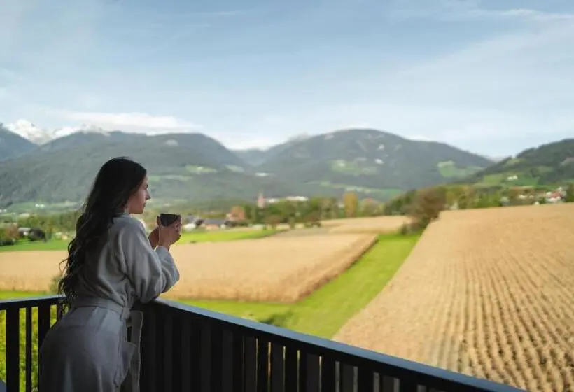 Family flat with balcony, K1 Mountain Chalet Luxury Apartements