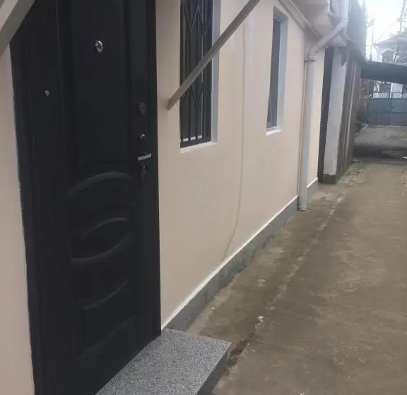 اتاق استاندارد, Batumi Guesthouse 28a