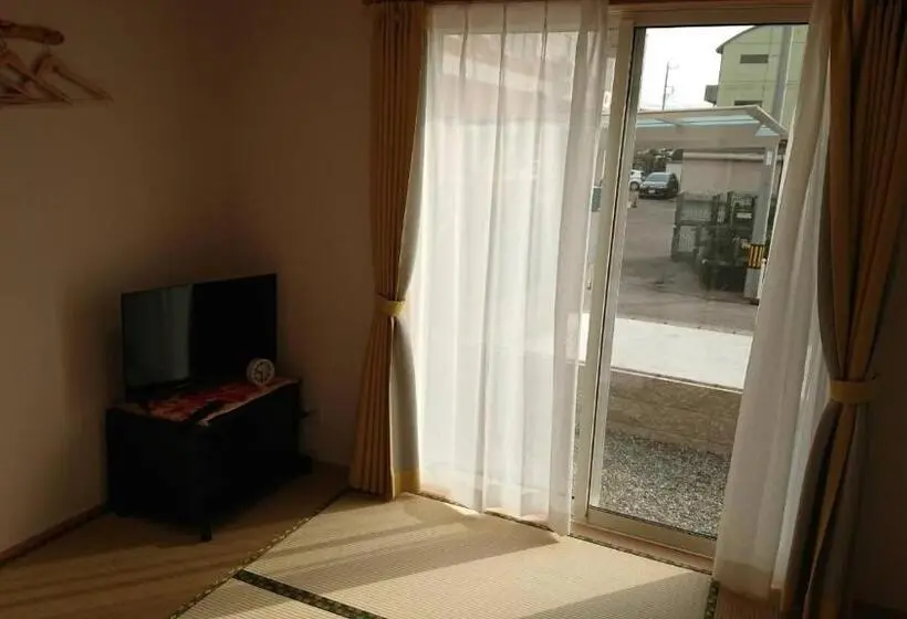 デラックスファミリールーム, Guesthouse Gifu Suai