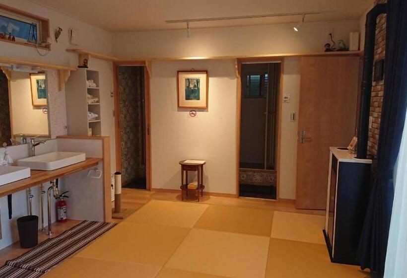 Семейный Номер Deluxe, Guesthouse Gifu Suai