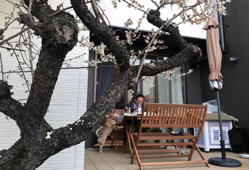 Семейный Номер Deluxe, Guesthouse Gifu Suai