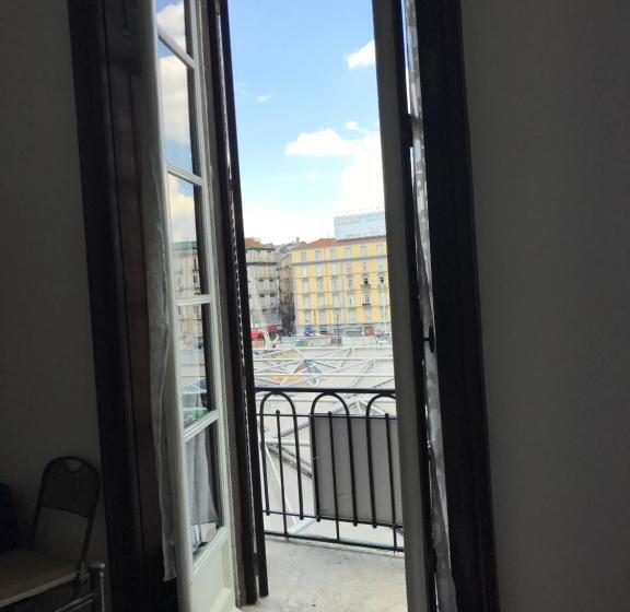 اتاق کلاسیک چهارنفره, Parthenope's Home