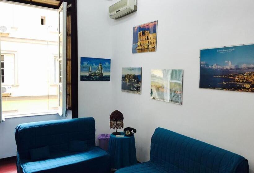 اتاق سوپریور چهار تخته, Parthenope's Home