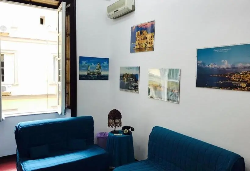 اتاق سوپریور چهار تخته, Parthenope's Home