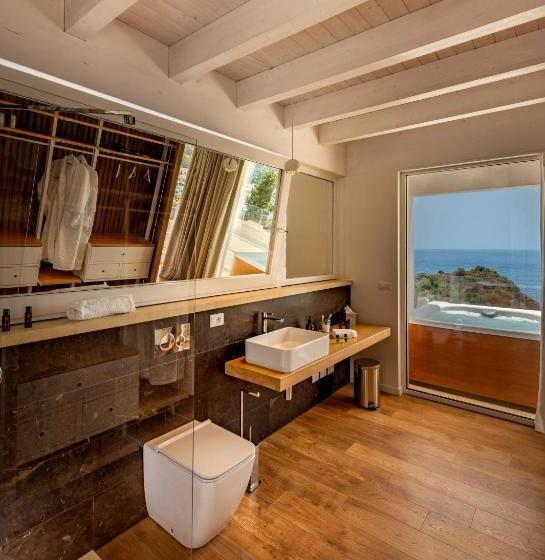 スタンダードルーム, Iancu Charme Apartments