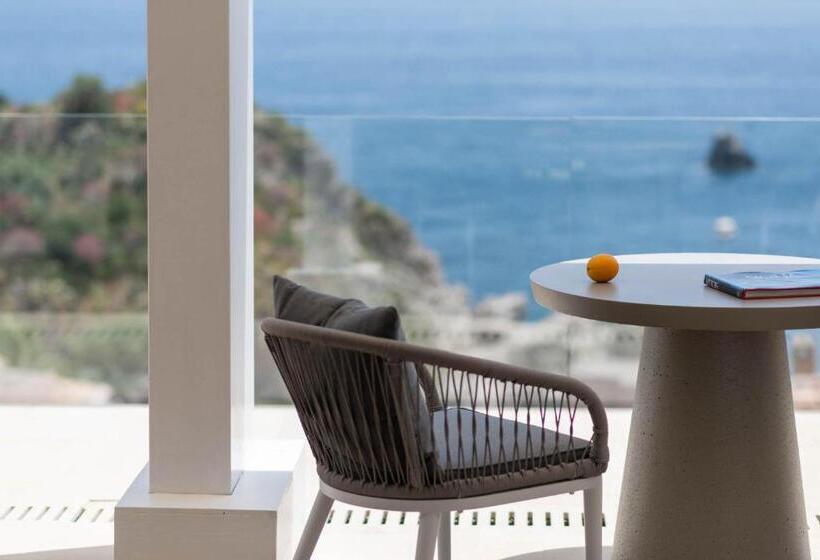 スタンダードルーム, Iancu Charme Apartments