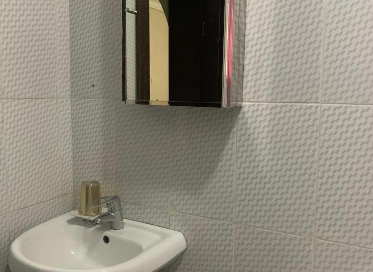 سوییت, Health Plaza Abuja