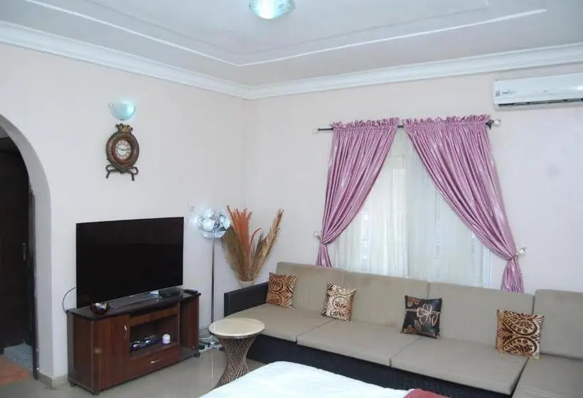 سوییت, Health Plaza Abuja